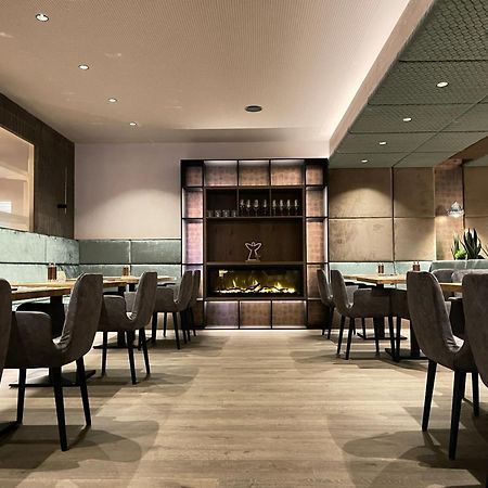 Hotel Alpina Ишгъл Екстериор снимка