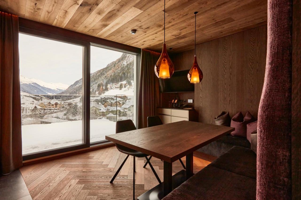 Hotel Alpina Ишгъл Екстериор снимка