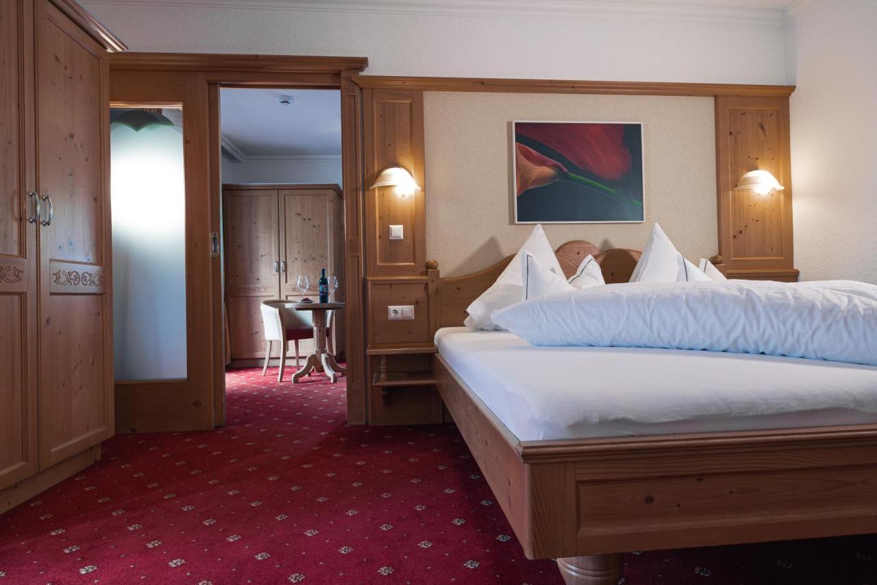 Hotel Alpina Ишгъл Екстериор снимка