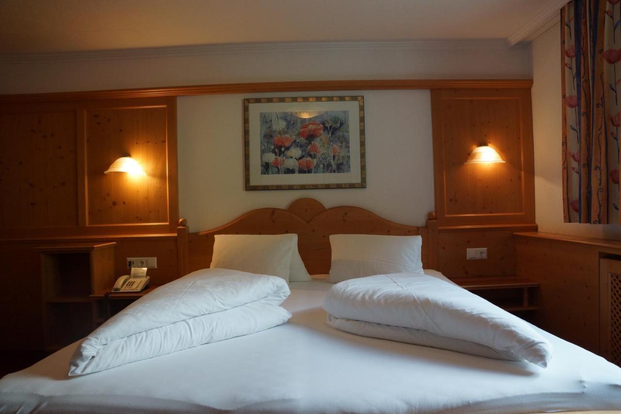 Hotel Alpina Ишгъл Екстериор снимка