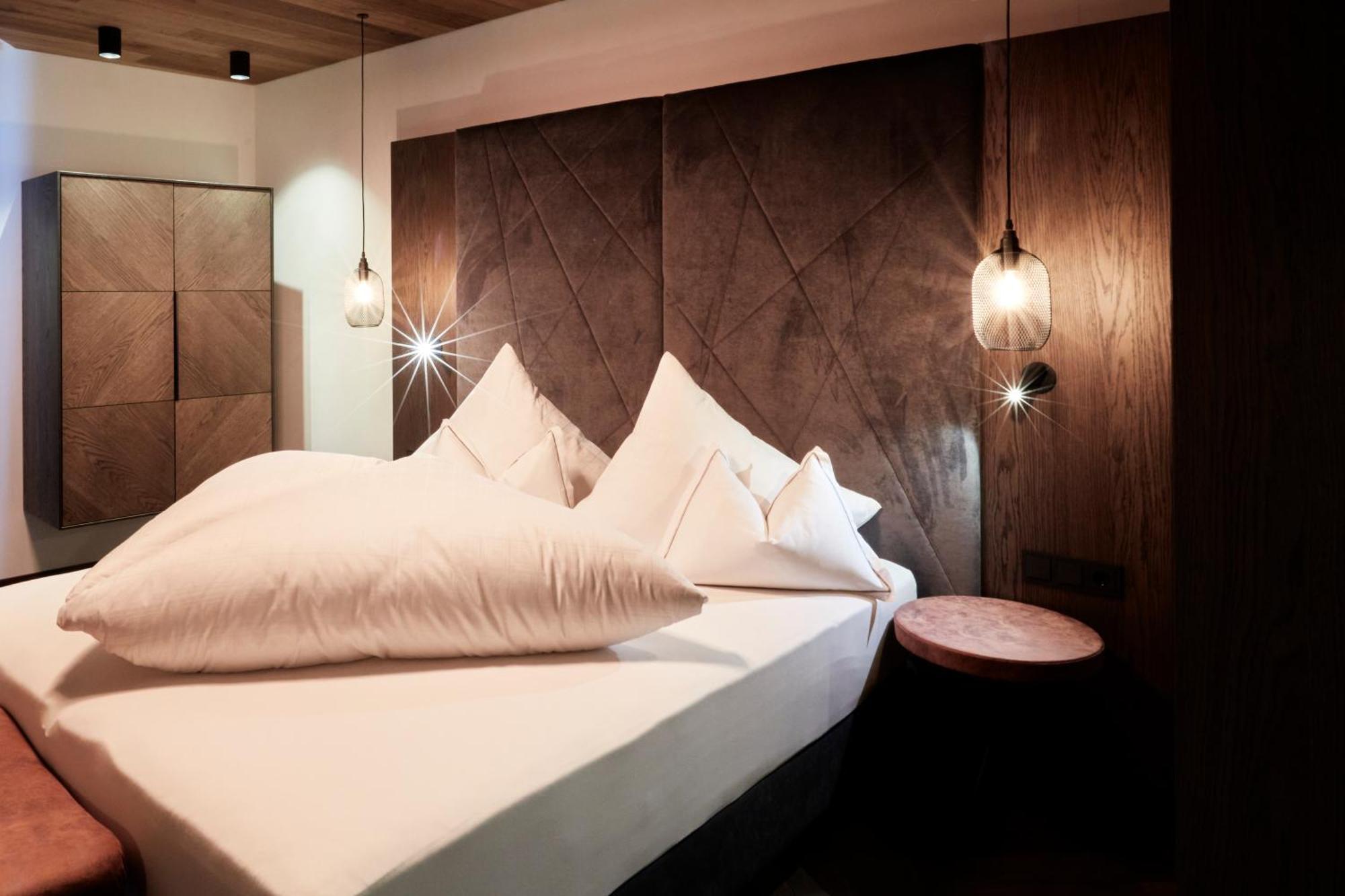 Hotel Alpina Ишгъл Екстериор снимка