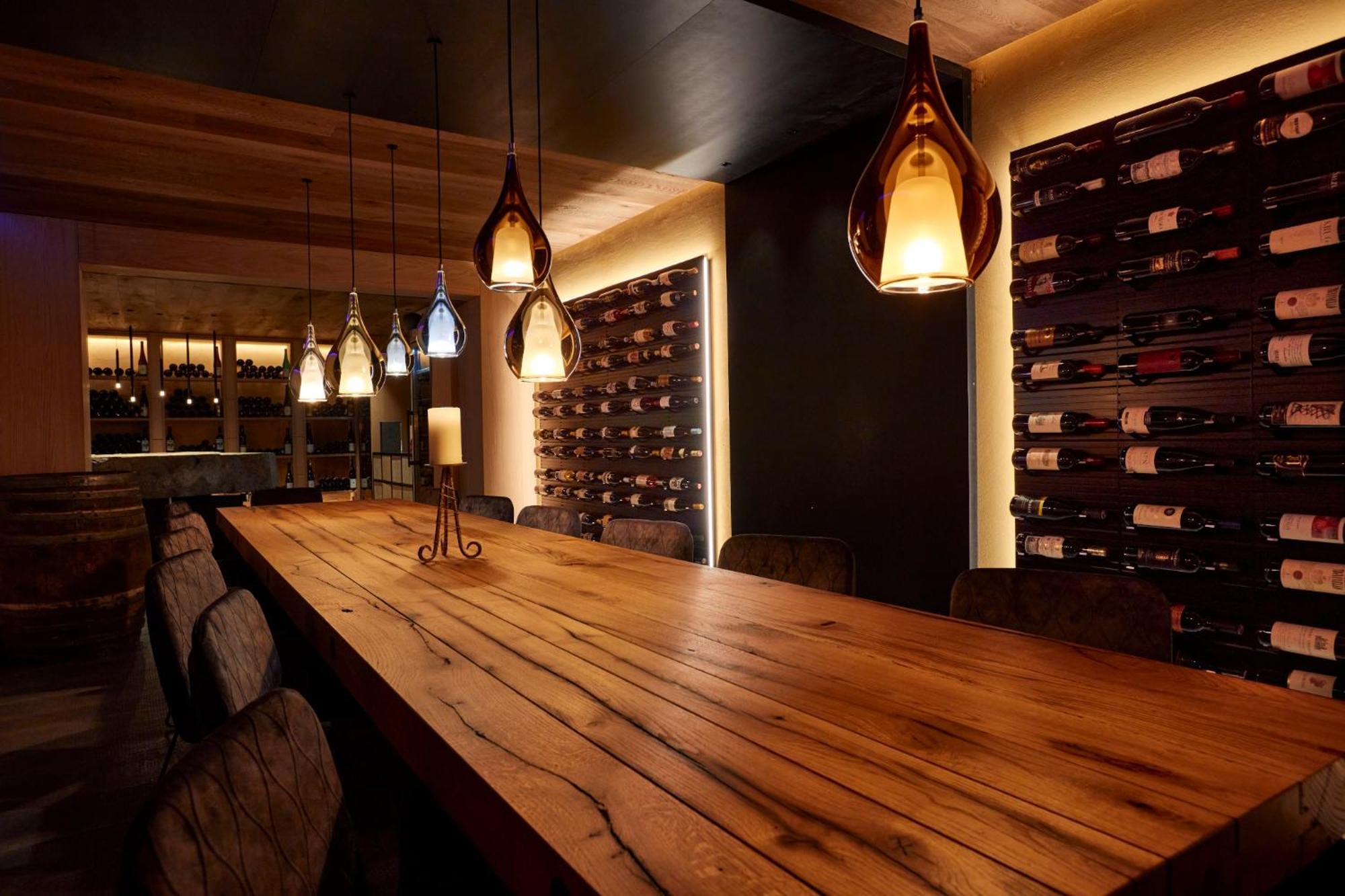 Hotel Alpina Ишгъл Екстериор снимка