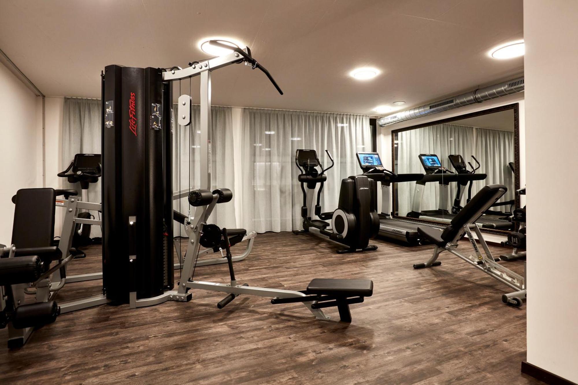 Hotel Alpina Ишгъл Екстериор снимка