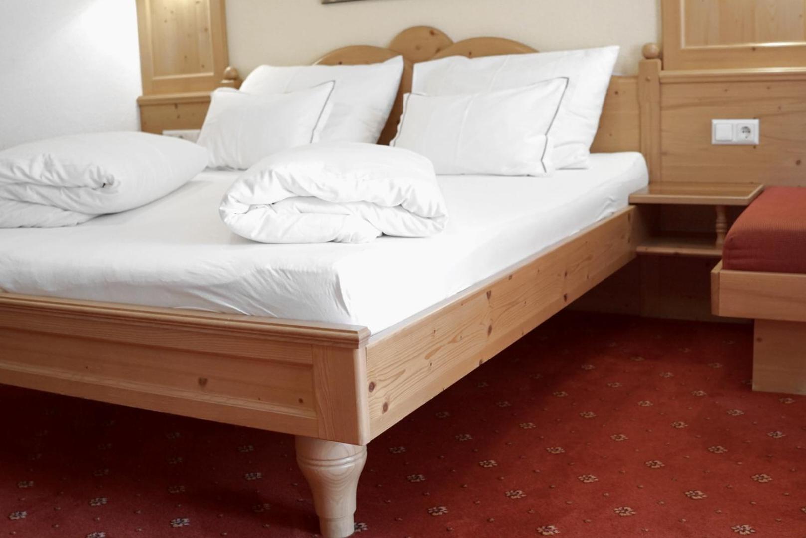 Hotel Alpina Ишгъл Екстериор снимка