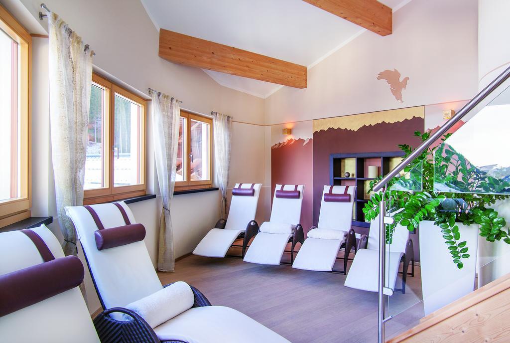 Hotel Alpina Ишгъл Екстериор снимка